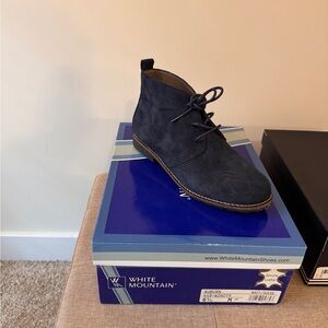 White Mountain Blue Chukka Boots Suede Casual